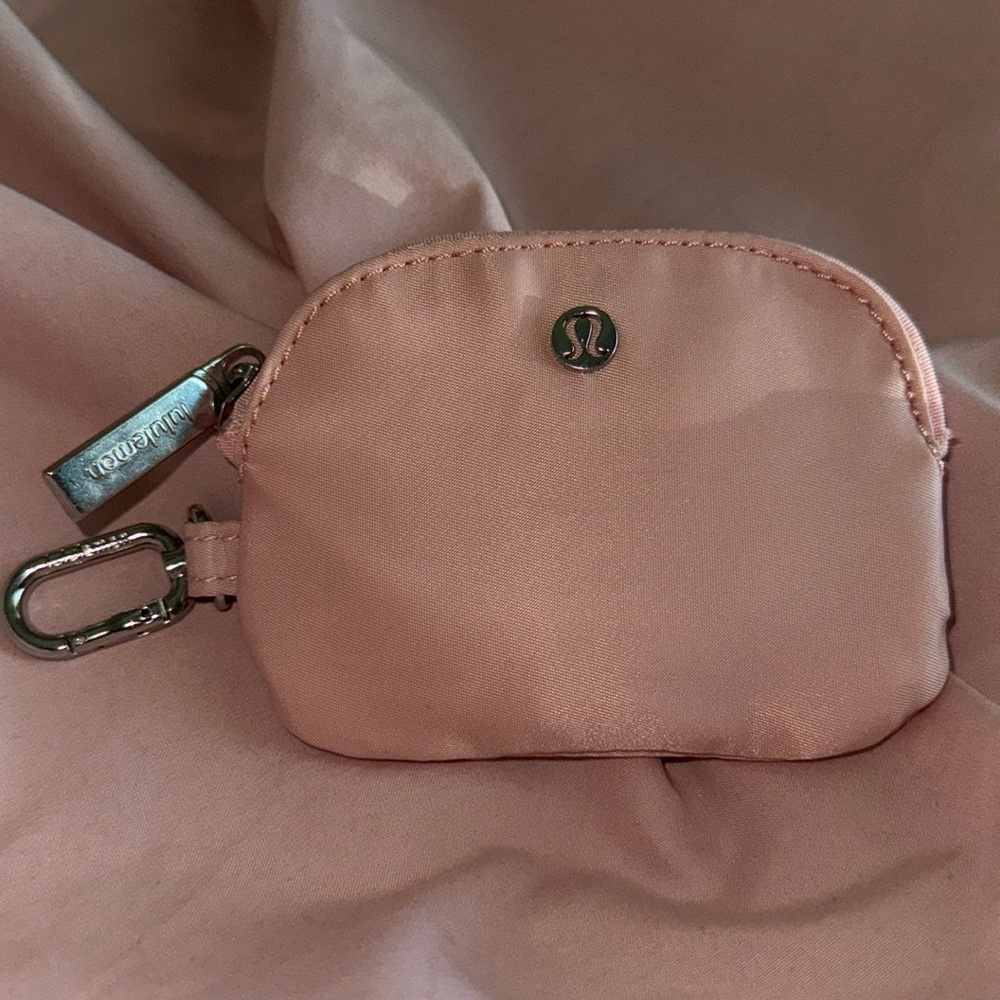 lululemon pink big pouch